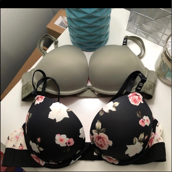 2 NWT VS PINK Super Push Up Bra’s 36B - Picture 4 of 8